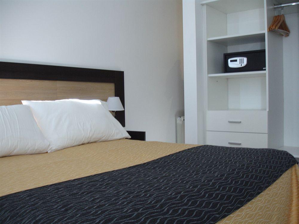 Amerian Carlos Paz & Suites Villa Carlos Paz Ngoại thất bức ảnh