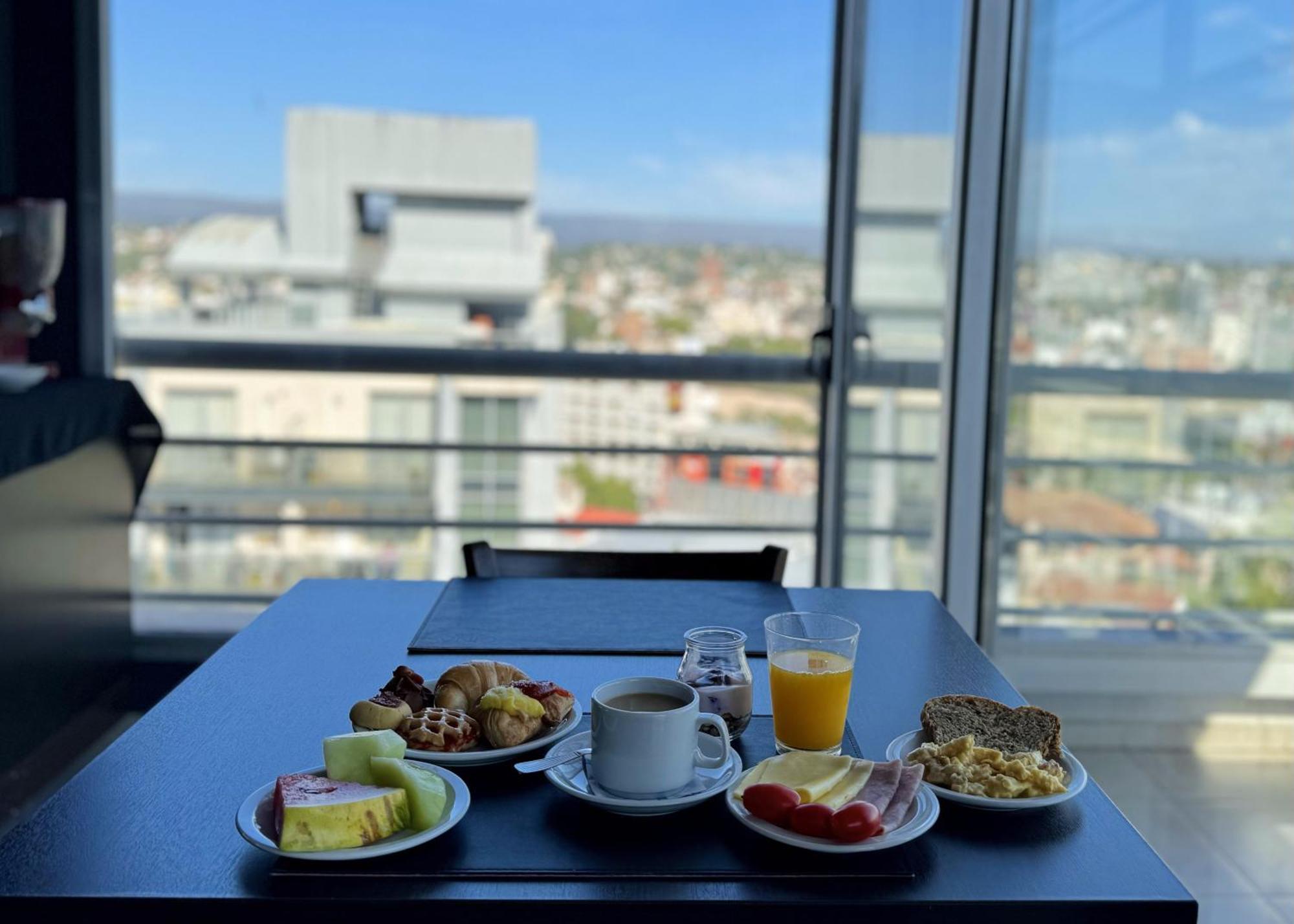 Amerian Carlos Paz & Suites Villa Carlos Paz Ngoại thất bức ảnh
